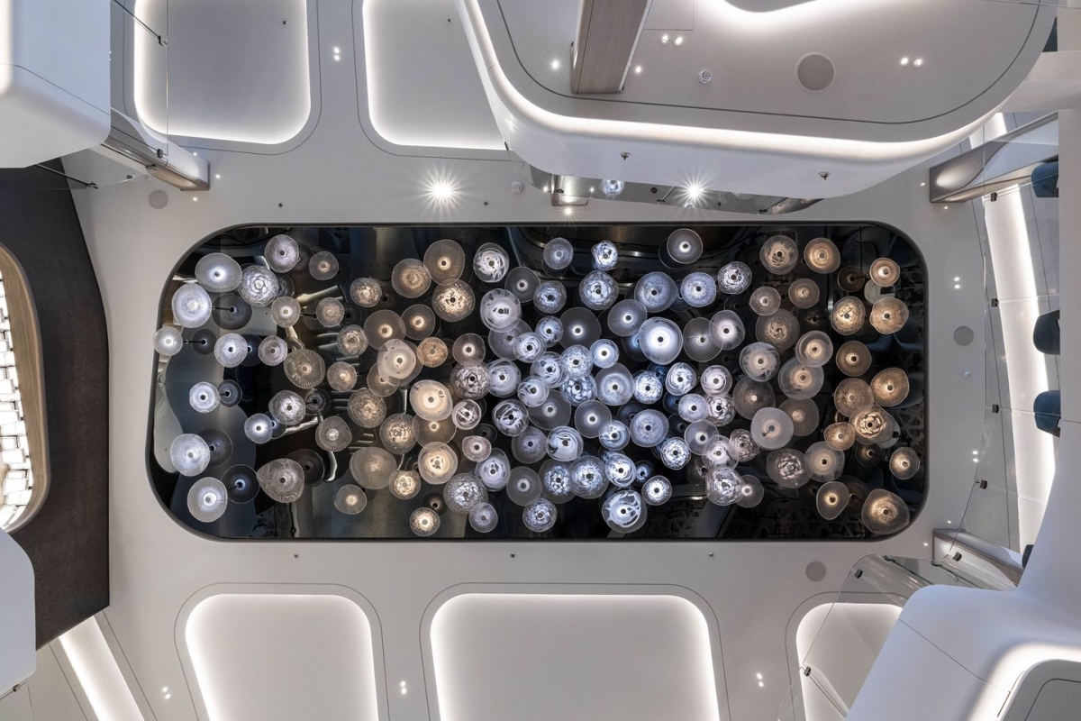 PRECIOSA_Lighting_Royal_Caribbean_CS Norwegian Luna_©_marine_interior_images_10_fullhd