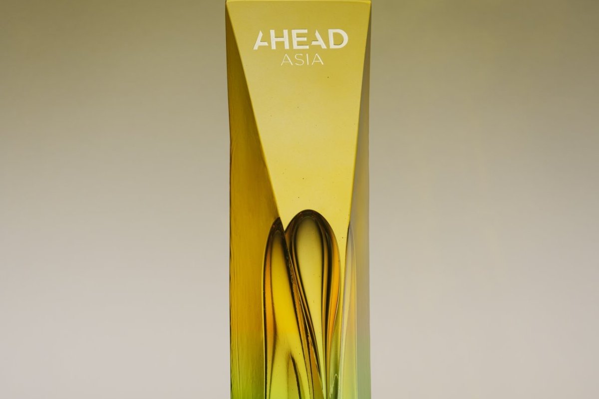 PRECIOSA_Lighting_AHEAD_Award_ProductPhoto_Trophy_Jan_Doležal_3