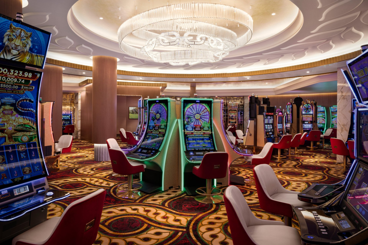 PRECIOSA_Lighting_Caesar_Palace_Las_Vegas (6)-retus