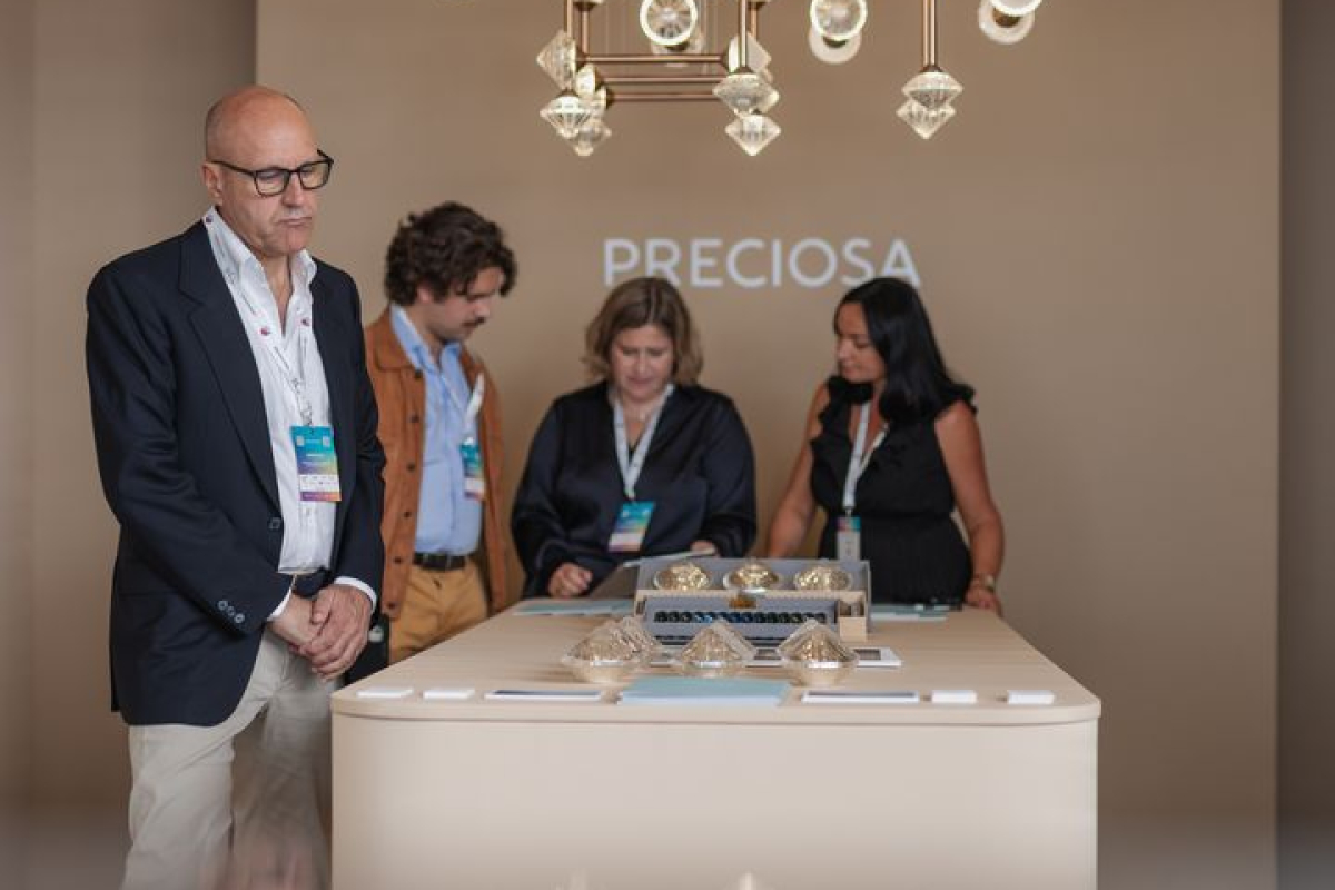 PRECIOSA_Lighting_MYS2025_Crystal_Links_David_Markovic_fullhd11 - kopie