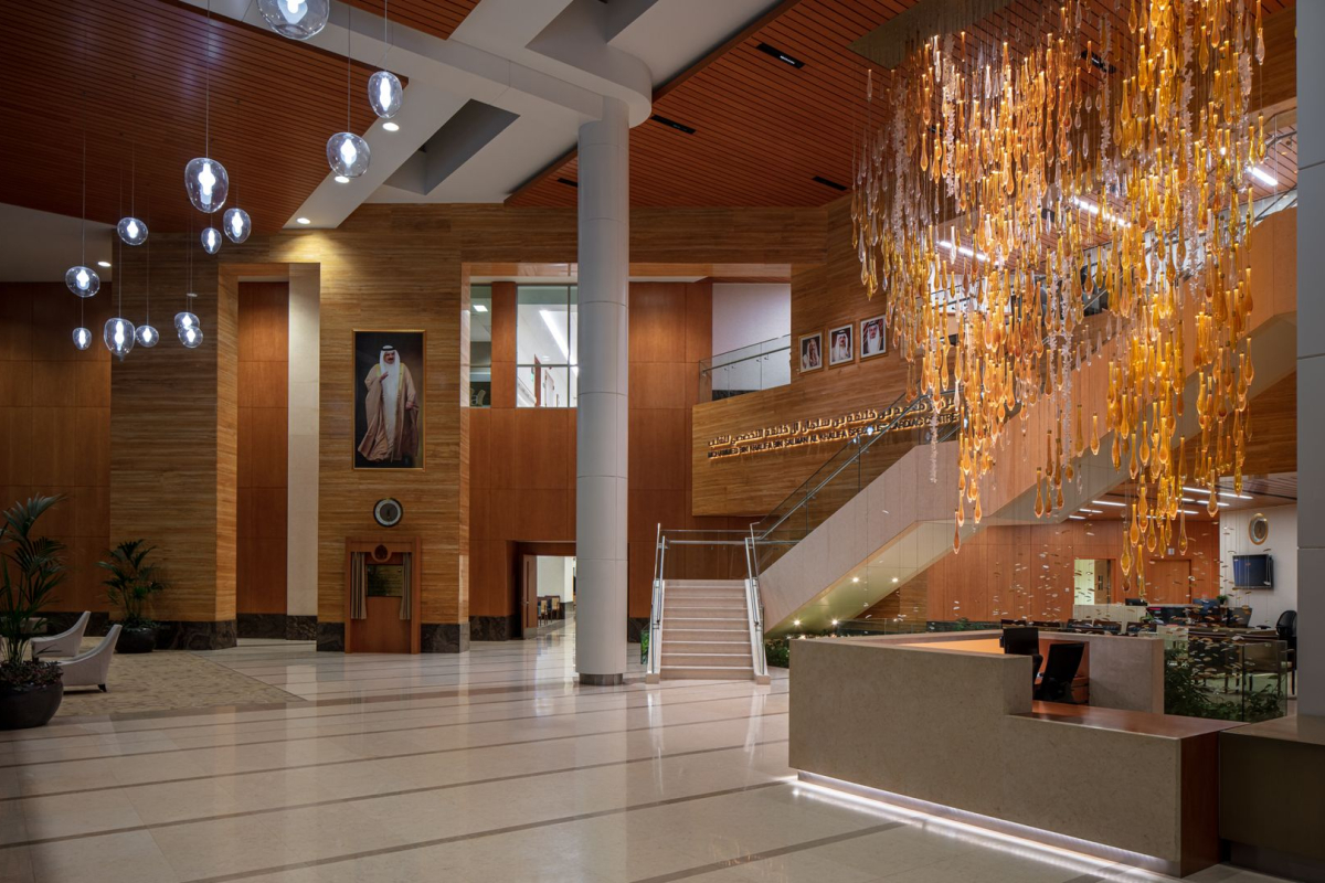 PRECIOSA_Lighting_Hospital_Bahrain_Vyslouzi_15_full_fullhd