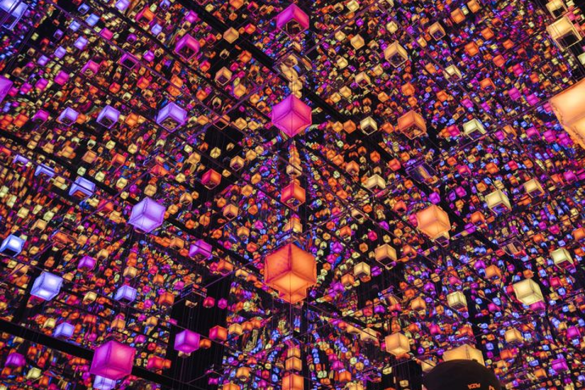 PRECIOSA_Lighting_Signal_Space_2025_fullhd4