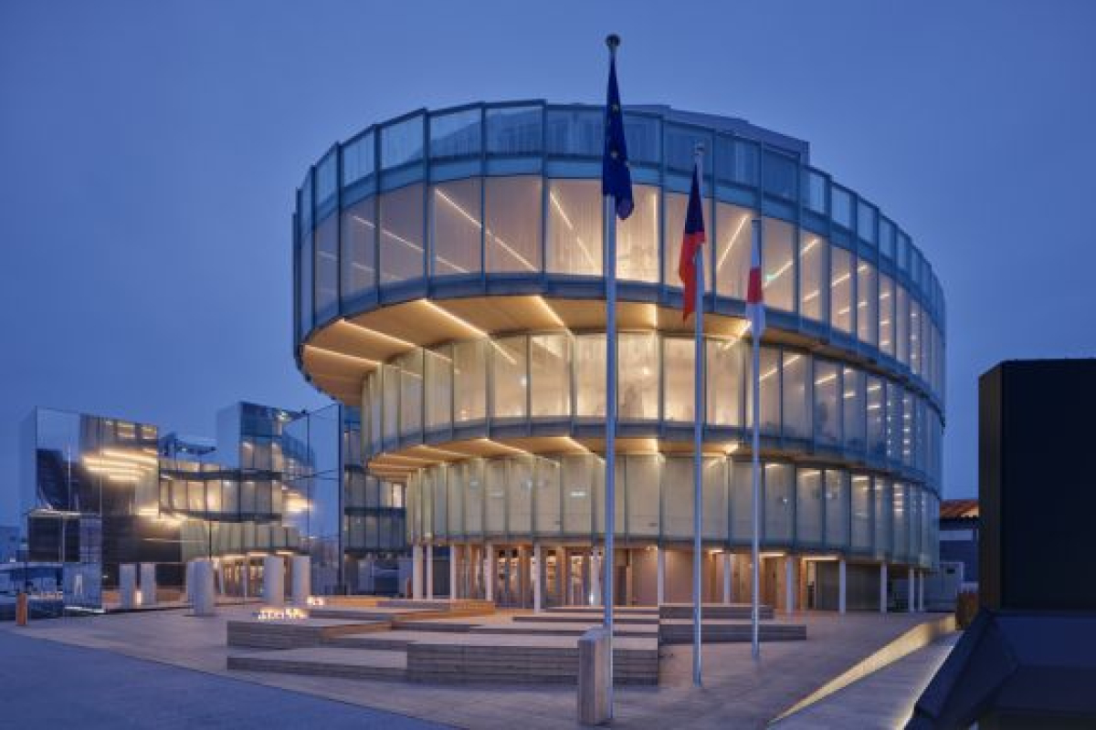 3840x2560-Expo-after