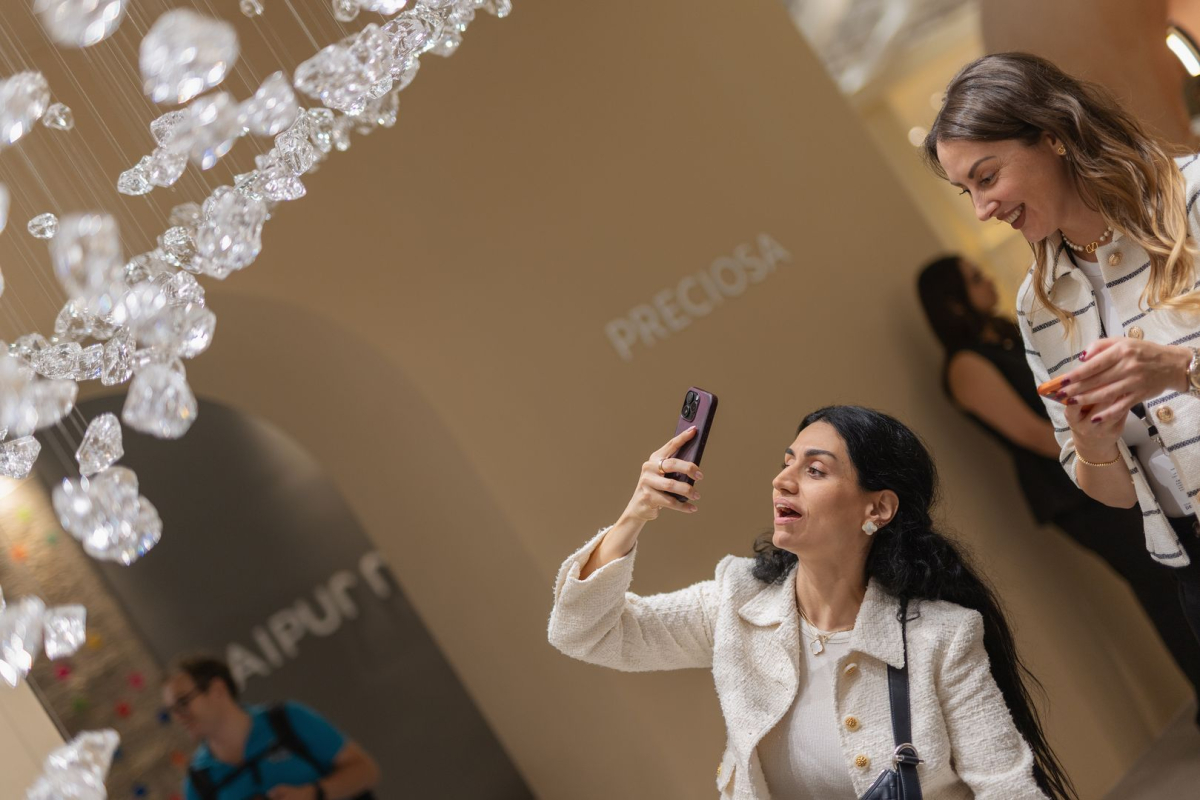 PRECIOSA_Lighting_Design_Downtown_Dubai_2025_David_Markovič_fullhd (9)