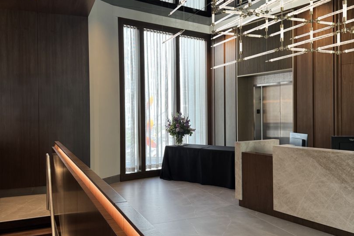 PRECIOSA_Lighting_Subzero_Showroom_Atlanta_PNY_Reference_fullhd