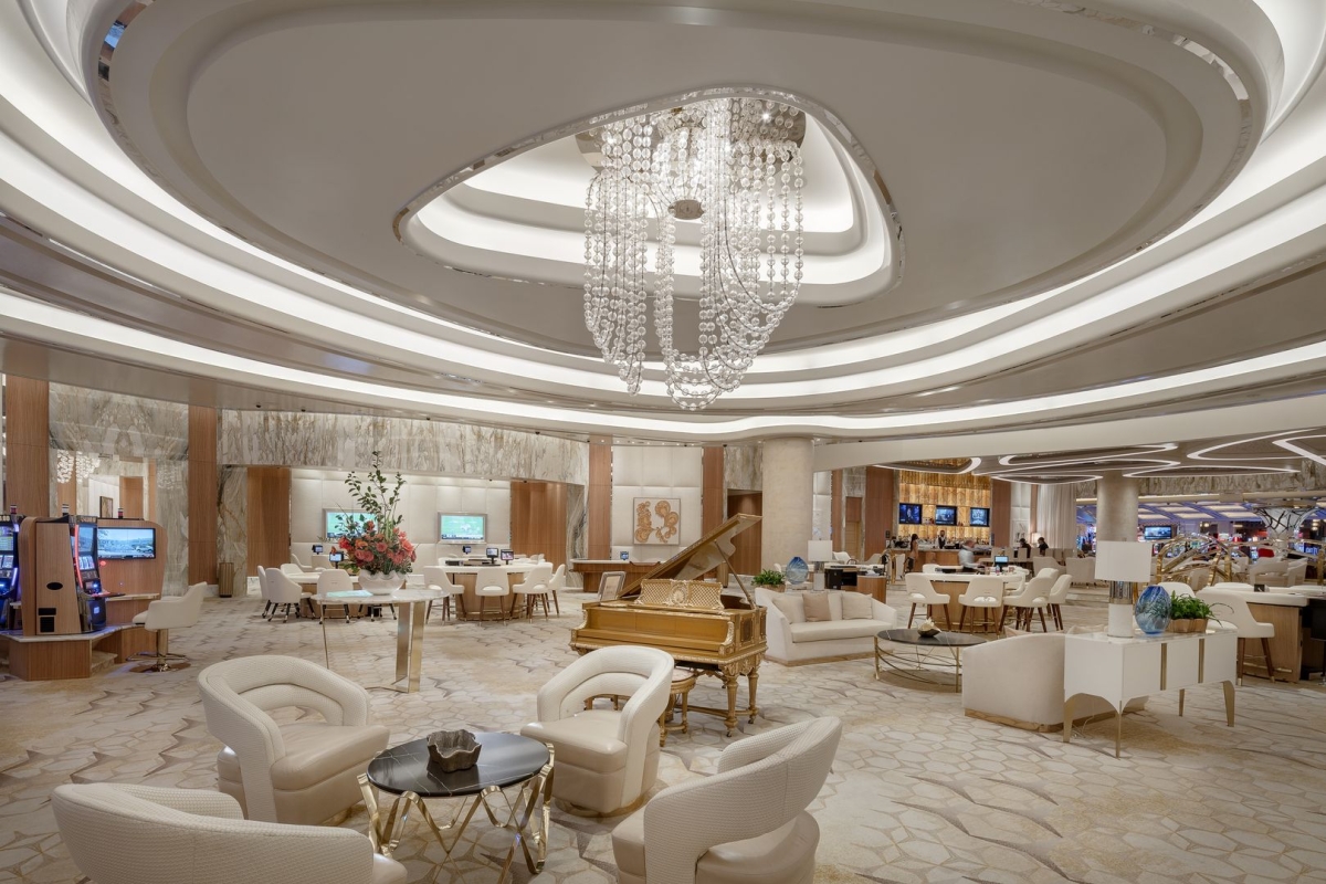 PRECIOSA_Lighting_ResortWorldLV_NatalieWizmann_2_full_fullhd