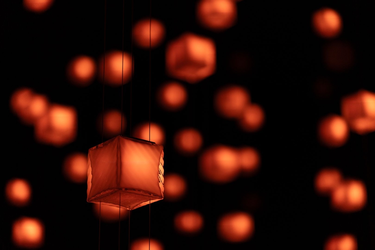 PRECIOSA_Lighting_MDW24_CrystalBeat_Photo_JanDolezal (20)_fullhd