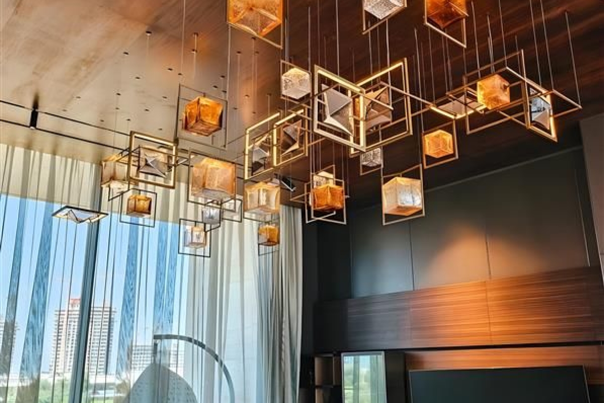 PRECIOSA_Lighting_Reference_LUZERA_Villa_Dubai_7
